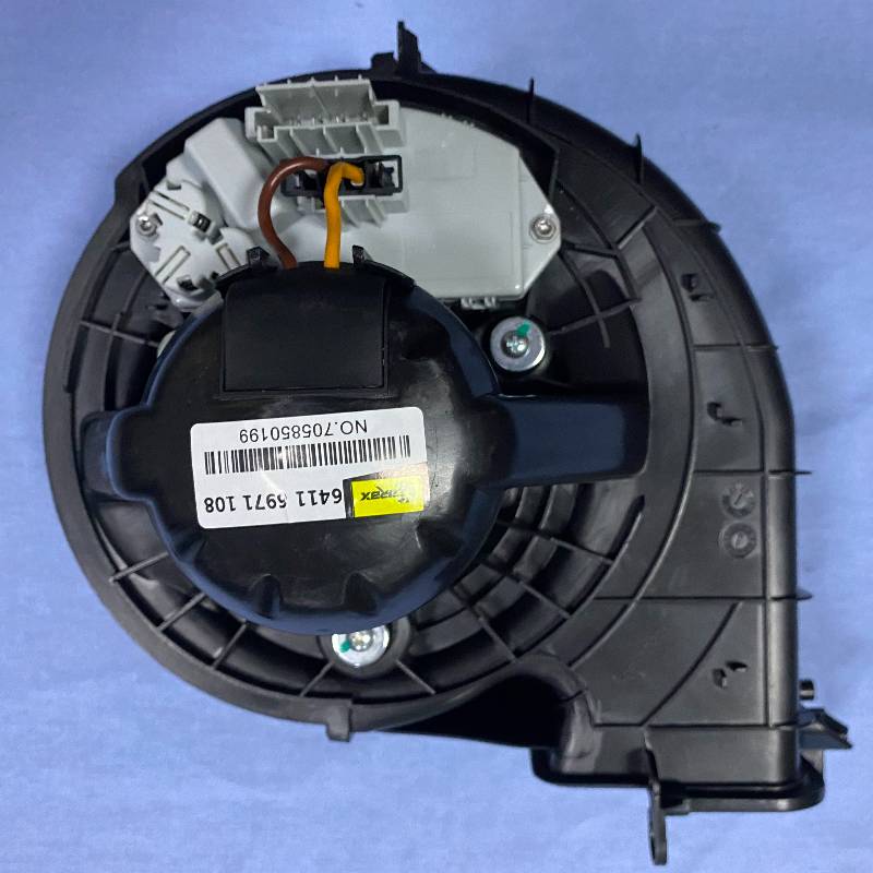 OEM NO. 6411697108 Auto Parts A/C Blower Motor BMW X5 X6 E72 E70