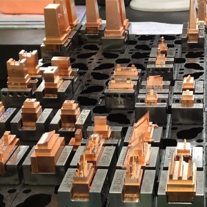 Táirgí míochaine plaisteacha gairmiúla Clúdach míochaine Instealladh Plaisteach Déanamh múnla