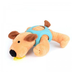 Molars ag déanamh bréagáin