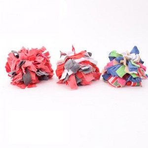 Liathróid bréagán éadach