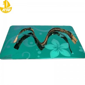 Painéal Scáthán Cruach dhosmálta Uimh. 2