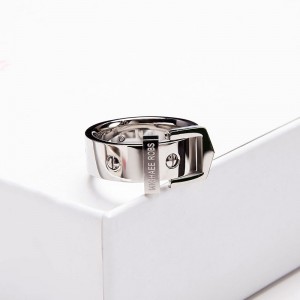 Fáinní miotail gaoithe fionnuar