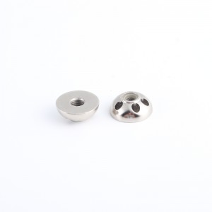 Soláthraíonn monaróirí go díreach, gach cineál cnónna leathchiorclacha ardcháilíochta, cnónna sorcóireacha agus scriúnna muinchille