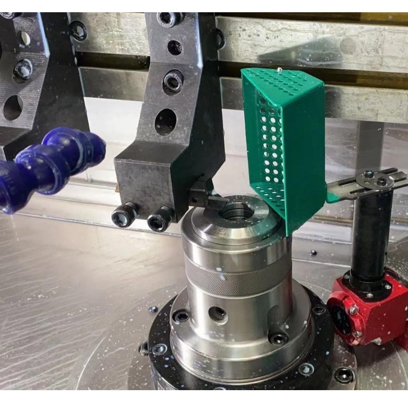 Is é an chúis iontach a bhfuil sé deacair páirteanna crua-earraí CNC a phróiseáil