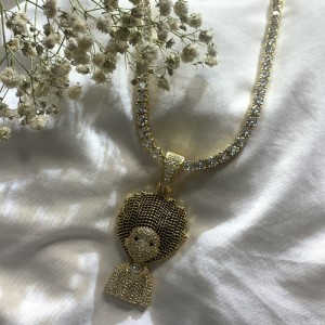 Zircon Soladach Pléascach Ceann Hip Hop Necklace