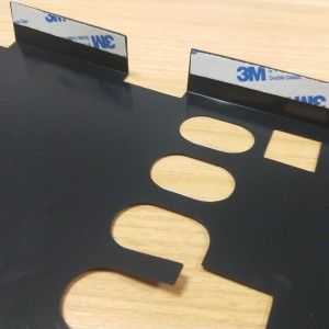 0.5mm bileog inslithe ríomhaire dubh, éasca a fhilleadh agus a fhoirmiú leathán mylar, lasair retardant ceallraí ceallraí a phróiseáil scáileán síoda