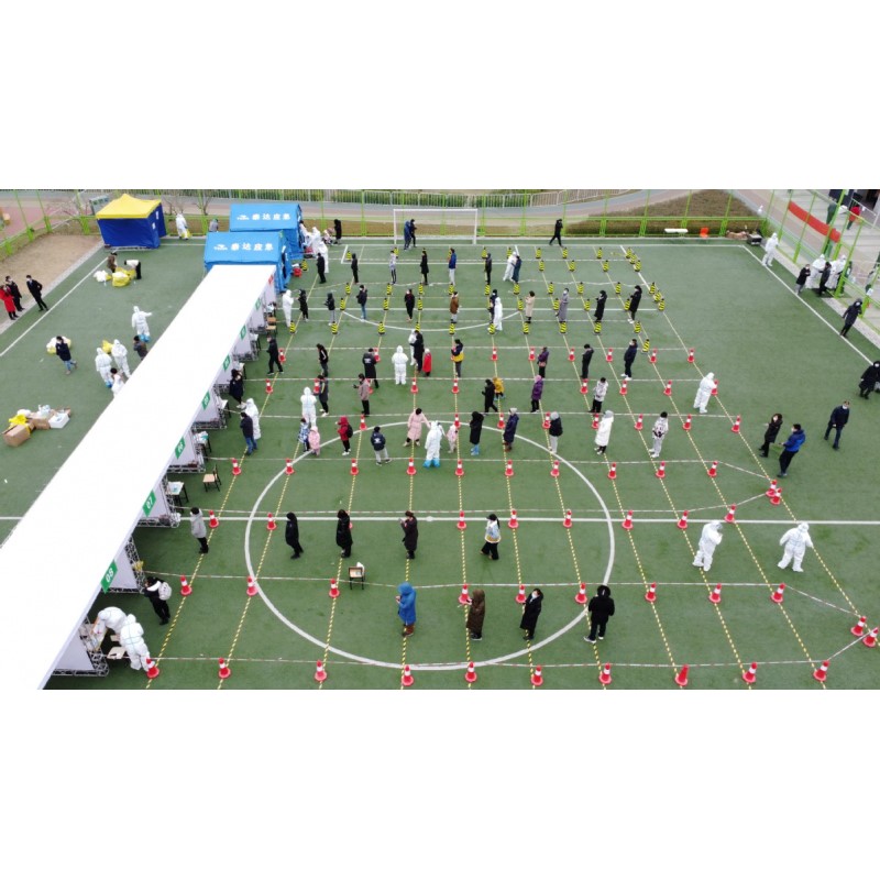 Conas-go dtí an tSín: tá ceachtanna ag an gcomhrac paindéimeach don domhan, a deir saineolaí