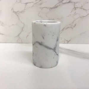 Socraigh gabhálais seomra folctha marmair ar ardchaighdeán