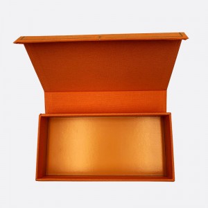 Bosca bronntanais ard-deireadh