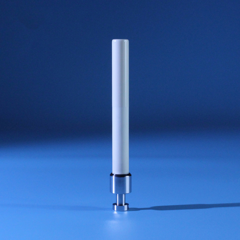 Úsáidína bpléaga ceirmeacha alúmana