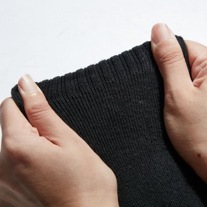 Stocaí teo Crúibe le haghaidh spóirt gheimhridh, ceallraí téite in-athluchtaithe stocaí téite