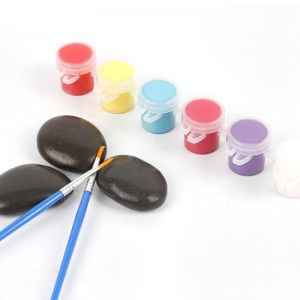 Trealamh péint carraige