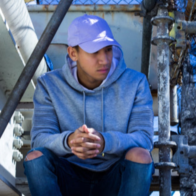 Labhraímid faoina hataí Snapback is fearr