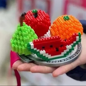 Boinn spóirt agus ribíní le haghaidh snámh ag rith gleacaíocht eitpheile