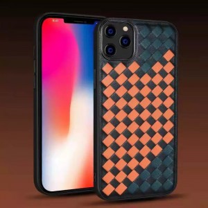 Tá sé oiriúnach don chás fón póca iPhone 14pro Apple. Is cás leathair leathair daite fite fite láimhe faiseanta é.