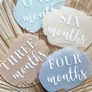 Cárta Cuimhneacháin Cloch mhíle cuimhneacháinna Leanaí Saoire Aicrileach