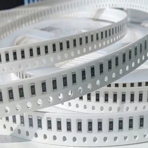 Thermistors sliseanna teirmeastar SMD NTC Thermistor