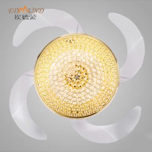 K005 Fan Candelier Uasteorainn le solas le dath iargúlta 42 orlach 3 le Chandelier Fan Crystal Cainteoir