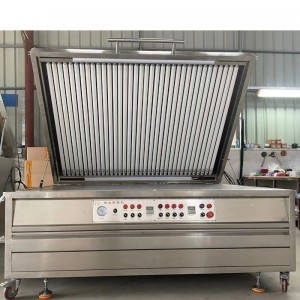 Flexo Priontáil Pláta Pláta Pláta agus Meaisín a Bhaint Amach le haghaidh déantóir pláta flexo