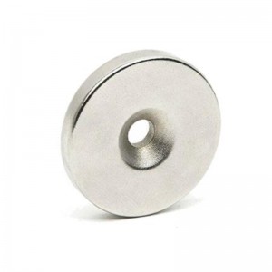 Maighnéad Sorcóireach Poll Head Head