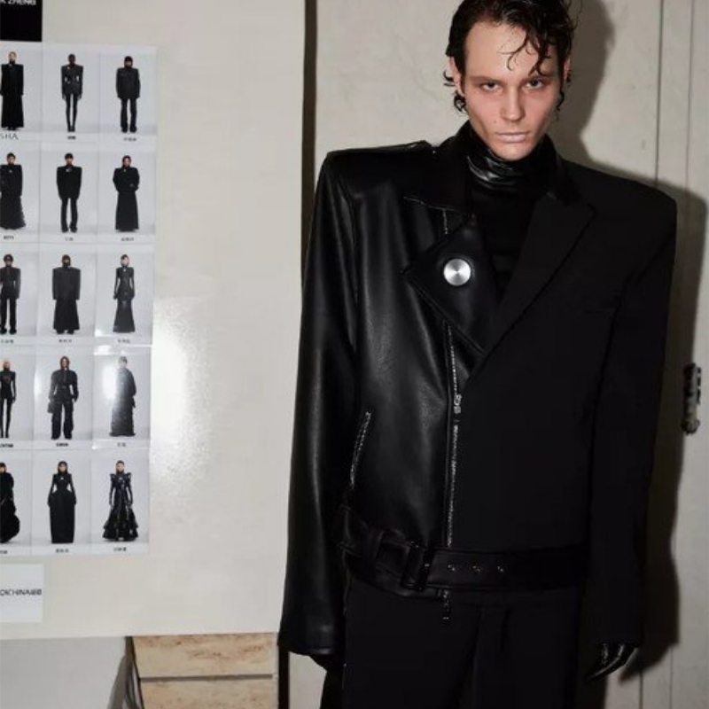 Monacróm Dath Nlayered Nblack le Dubh