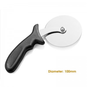 Slicer Pizza Pizza Cruach Dhosmálta Úsáideach Slicer Pizza le Láimhseáil Plaisteach Éasca le Glan