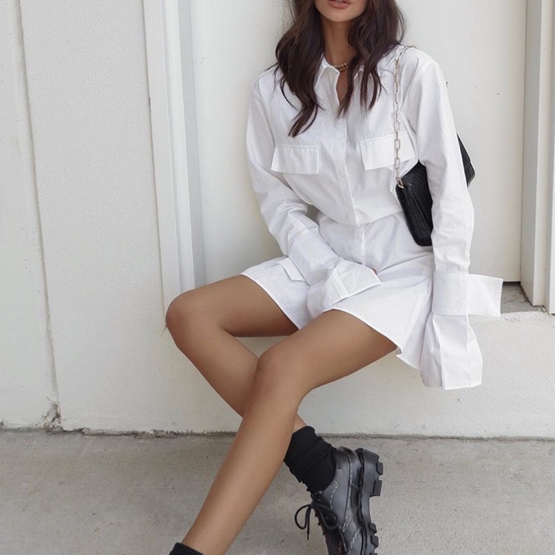 Gúna Bánna Fraince le waist agus cufaí agus cluaisíní fada do mhná 2023 waist dearaidhnua agus sciorta sleeved le dath fada dath soladach