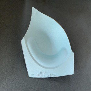 Tadhall bog bratanude ardcháilíochta