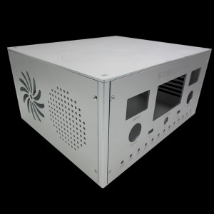 Fonnadh agus cásáil cóimhiotail uile-alúmanaim saincheaptha