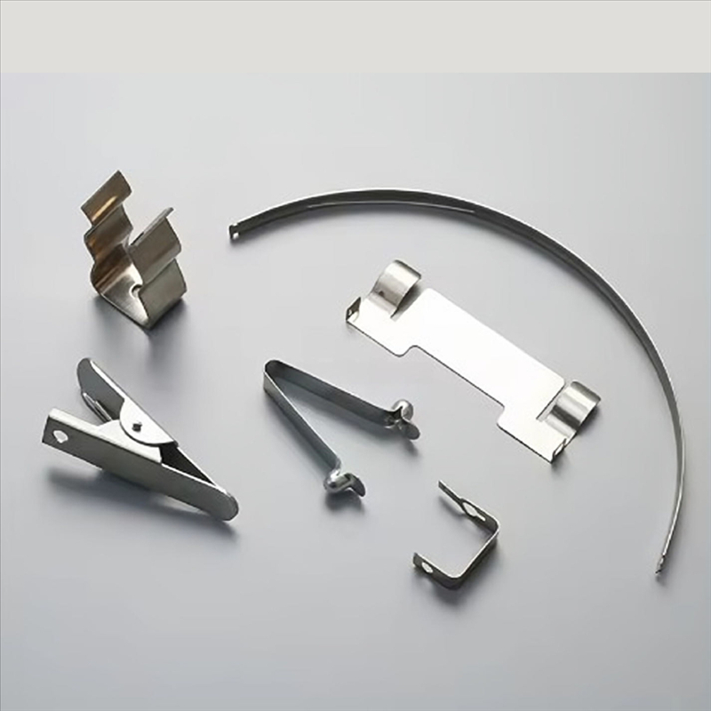 Monaróir OEM Prás Saincheaptha Páirteanna Stampála Miotail Bileog Beaga Seirbhís Stampála Miotail 5 Star