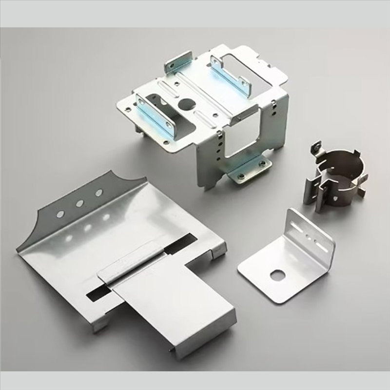 Seirbhís Déantúsaíochta Saincheaptha Cumhdach Púdar Dubh Stampála Alúmanam Páirteanna Foirmithe Le haghaidh Cart Brúigh Gailf