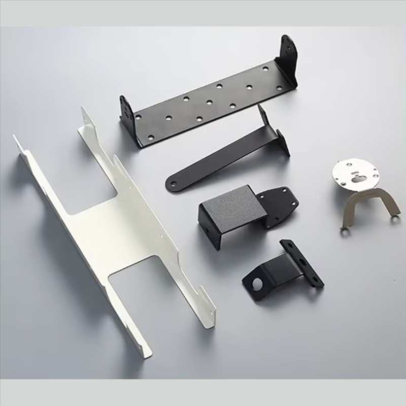 Cuid Stampála Miotail Ard-Beachtais OEM Chustaim Bileog Cruach Dhosmálta Déantúsaíocht Miotail le Páirteanna Lúbthachta Gearradh Léasair