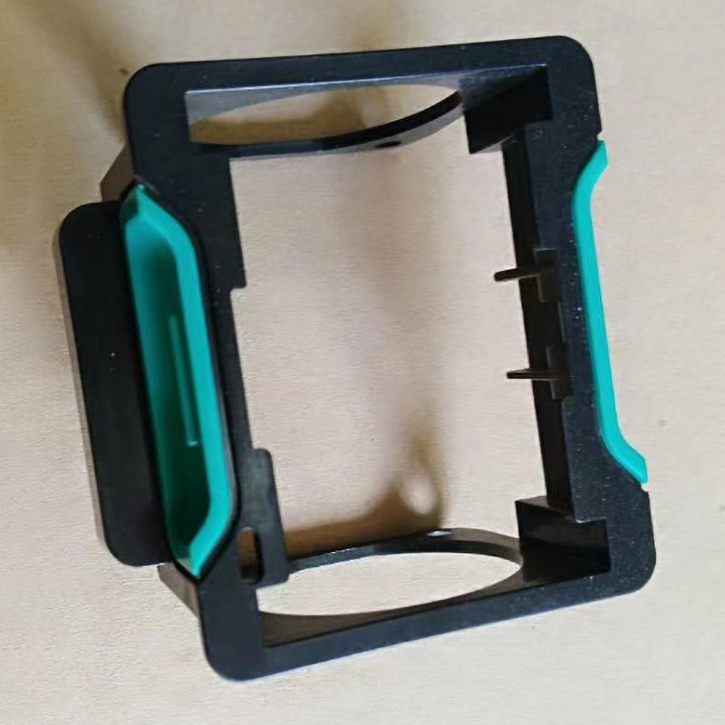 Páirteanna Plaisteacha Dual Dath