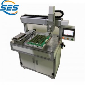 Táirgí Críochnaithe Uathoibrithe agus Meaisíní Tionóil