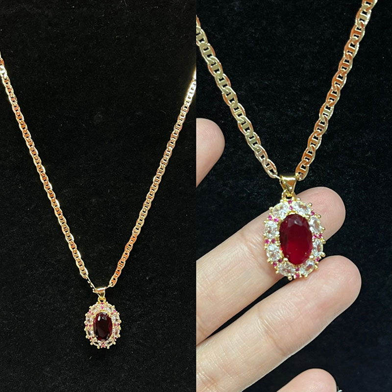 Muince Ríoga Ruby Halo le Diamond & Aicinn sapphire bándearg ar shlabhra óir 14K