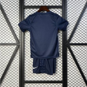 24/25 Kids Psgchampion Edition Méid Baile: 16-28