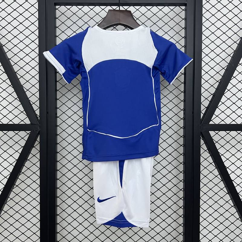 Kids Brazil 2004 Méid ar shiúl: 16-28