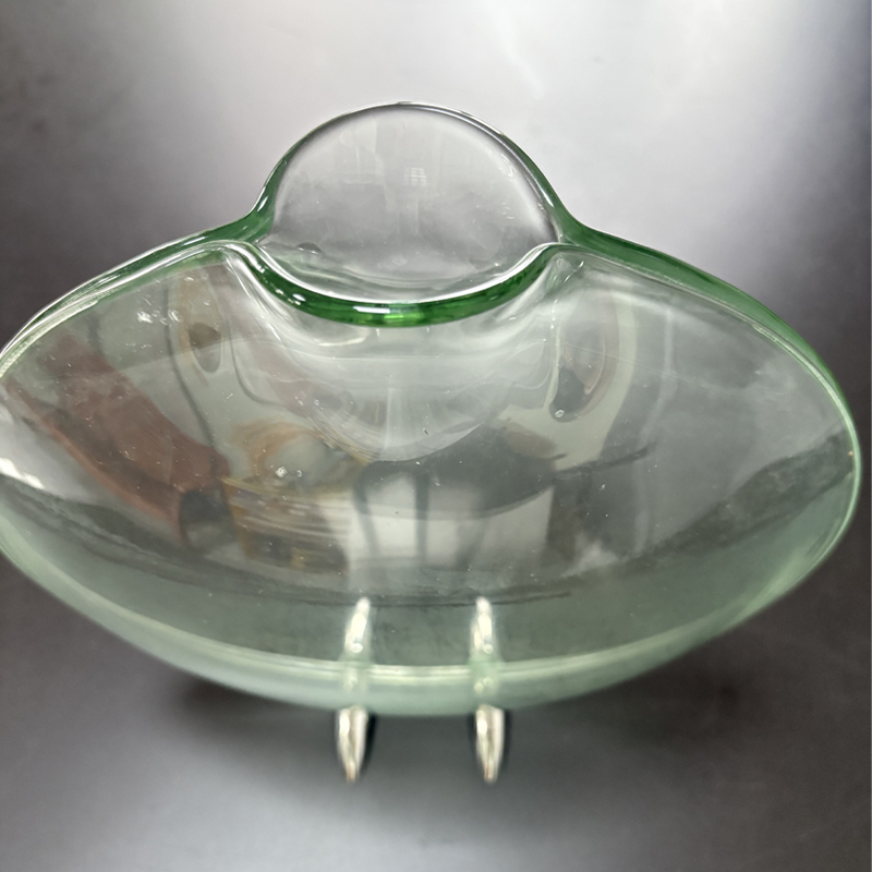 Zhongtai Cruach Cruach Dhosmálta Cruth Béal Béal-Vása trédhearcachta le bonn miotail 23cm le haghaidh socrú bláthanna