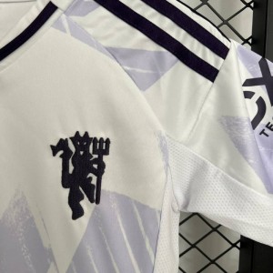 25/26 páiste m-U ar shiúl méid: 16-28