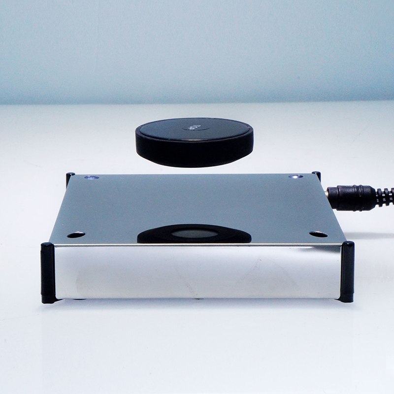 1618989990.jpg 侧悬展示托.jpg